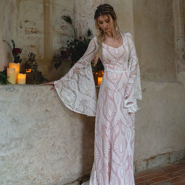 

hippe lace wedding dresess long flare sleeves 2023 bohemian bridal gowns buttons closed back autumn spring robe de mariee vestido novia, White