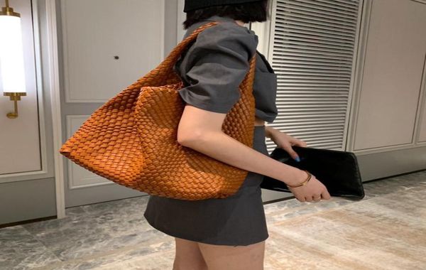 

evening bags leather hobo bag handmade woven casual female handbag large capacity totes patchwork women shoulder5173467