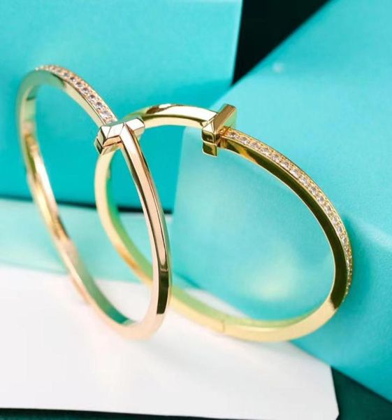 

luxurys designers bracelet women charm bracelet tanys trend fashion studded with diamonds quality bracelets lovers gift jewelry very beautif, Golden;silver