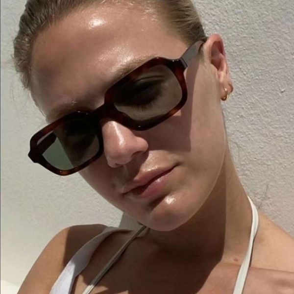 

small square sunglasses simple trendy, White;black