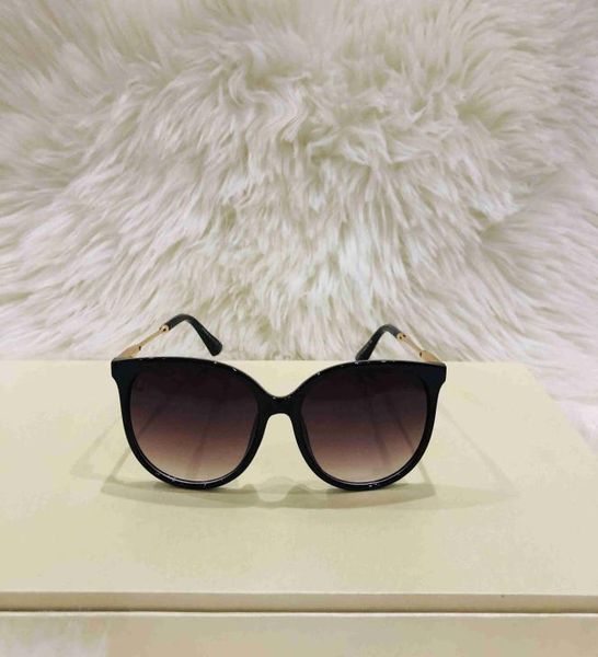 

classic luxury sunglasses polarized 2022 for men women pilot sun glasses uv400 eyewear metal frame polaroid lens with box and case4673019, White;black