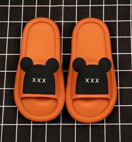 

2022 mouse character sponge slippers sandals cartoon slides shoes summer indoor home soft bottom runner designer sneakers1238421, Black