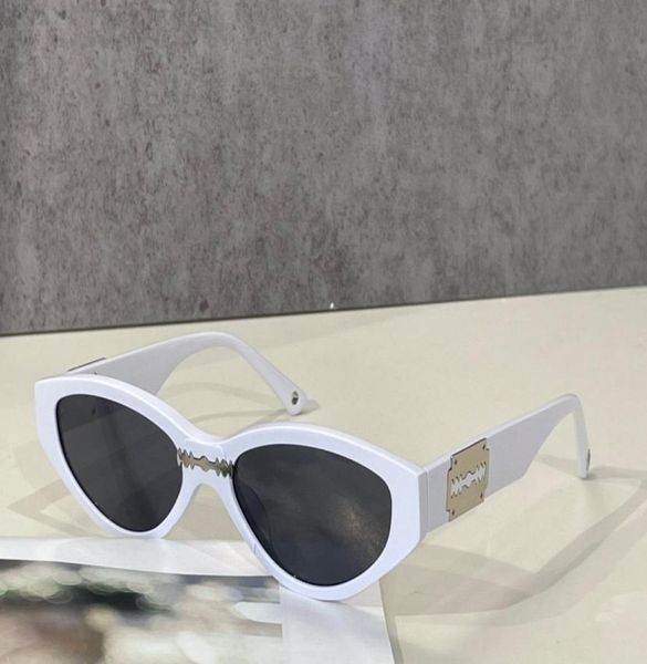 

sunglasses for men and women summer style def ault antiultraviolet retro plate plank full frame fashion eyeglasses random box9651515, White;black