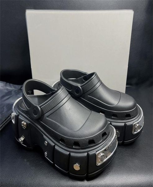 

women men slippers fashion triple s flip flops hard beach pool slides sandals sports punk style rubber rivet slide casual shoes water walker, Black