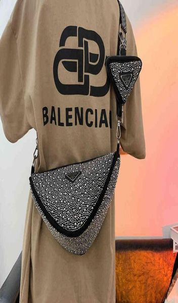 

handbag 2022 new shiny waist style personalized trend shoulder ins versatile large capacity messenger5339112