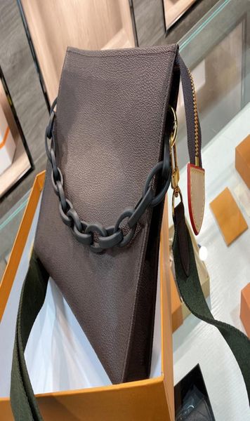 

2021 wallet shoulder crossbody bag interior slot pocket luxurys designers bags fanny large messenger lash package handbags pursesp2898246, Red;black