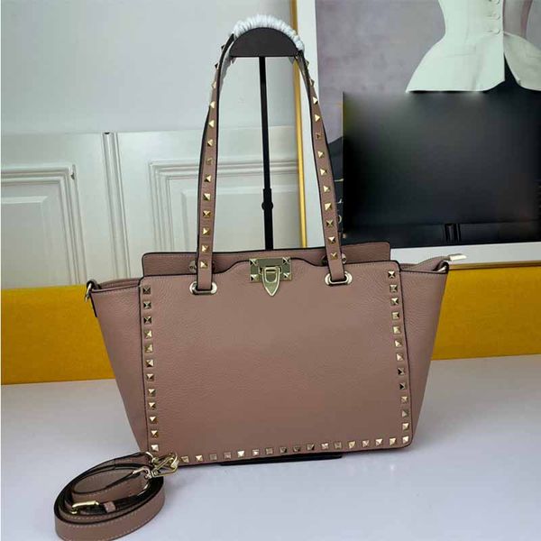 

designer tote bag classic shopping mommy bag large capacity luxury handbag purse fashion rivet decoration shoulder bag cowhide lychee patter