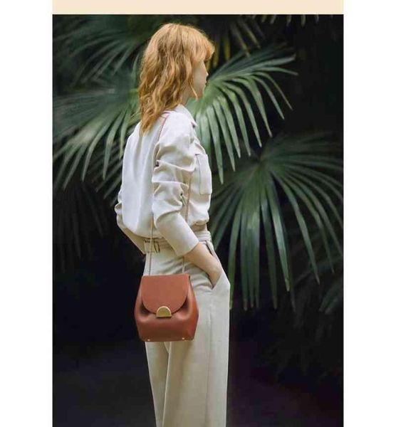 

paris cowhide vintage french texture popular niche messenger bag chain women's bucket bag9676144