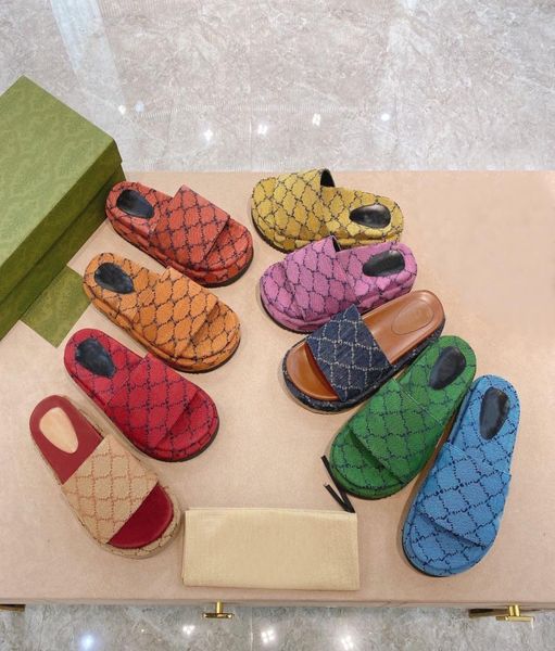 

2021 beach thick bottom cartoon slippers fashion summer outdoor platform alphabet lady sandals leather high heel designer wom1387696, Black