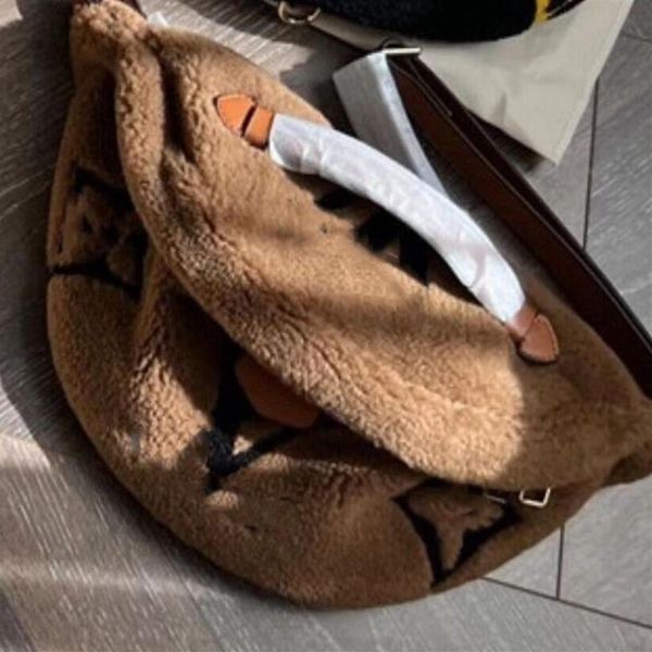 

winter teddy waist bag designer luxury bum bag for supre womens men fashion lambswool crossbody shoulder bags227d