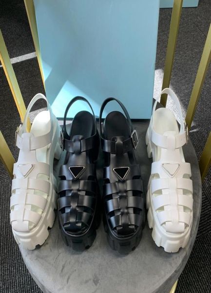 

triangle logo rubber sandal women rubber designer roma sandals lightweight sponge rubber debossed sole lady summer beach plat4486649, Black