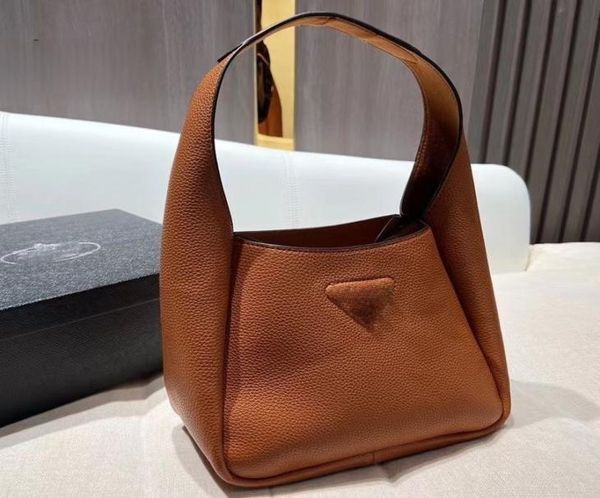 

p luxury designer bag fashionbags handbags black handbag women daily commuting sacoche vegetable basket armpit bag pochette should8805633