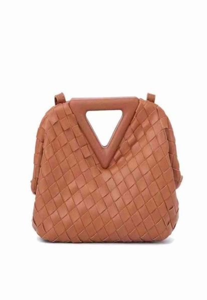 

luxurys s handbags hand woven pure triangular cloud bag 2022 high-grade feeling light luxury minority portable clip dumpling bag3660928