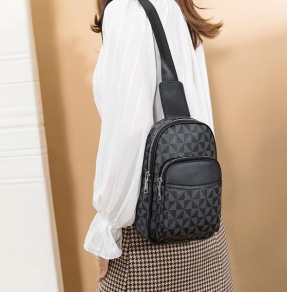 

avenue sling bag mens chest bags pu leather classic designer shoulder mans luxurys designers cross body purse wallet hobos message4608220