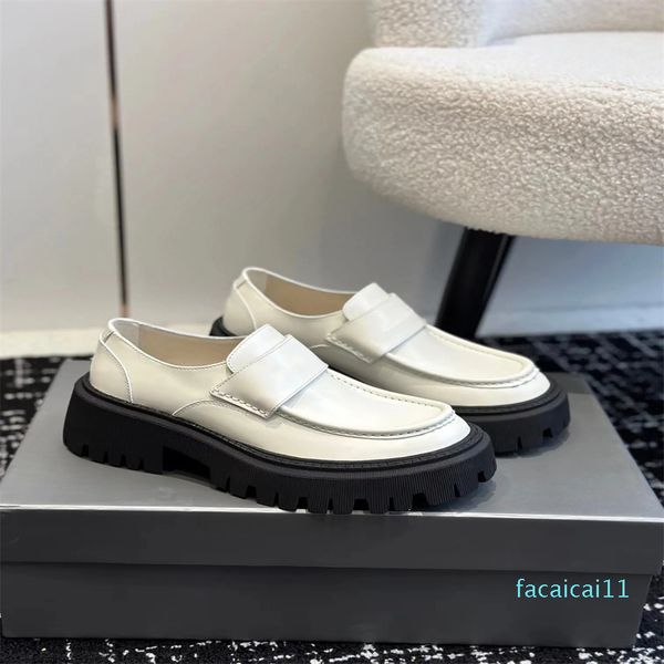 

designer women loafers smooth leather loafers fashion black silk cowhide big toe shoes