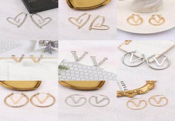 

charm crystal rhinestone stud designer classic letters earring women party gorgeous earrings woman whole jewelry26260051273536, Golden