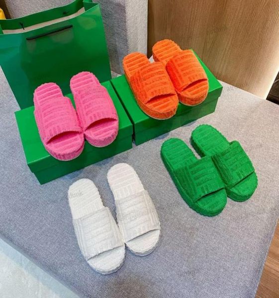 

2022 slippers botegas sandals women designer slides fabric rubber fur cotton outsole grass green thick bottom slipper wedge fluffy1391862, Black