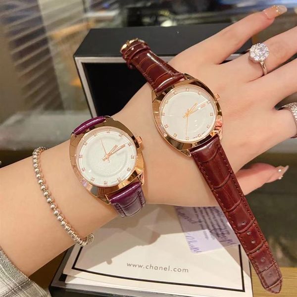 

fashion full brand wrist watches women ladies girl crystal style luxury leather strap quartz clock gu132226y, Slivery;brown