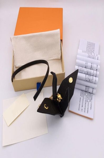 

designer keychain men women fashion bag pendant accessories cute carabiner keychains lovers car key chains key chain8253901, Silver