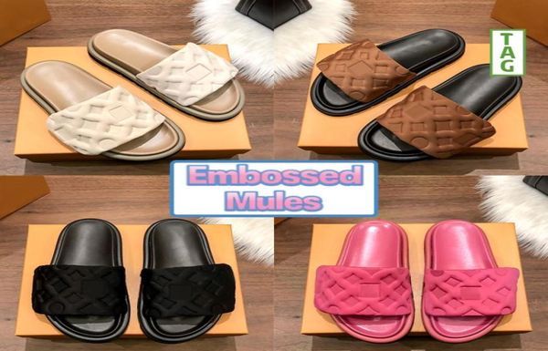 

2023 luxury slippers sandals women pool pillow comfort embossed mules sliders men womens designer slides ivory copper pink beige c9546501, Black