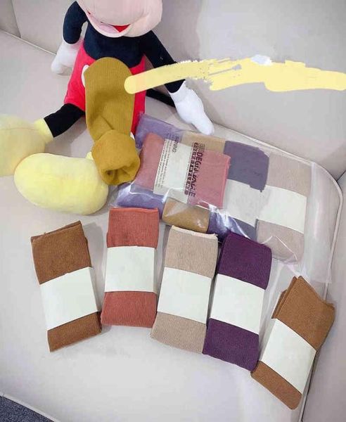 

autumn and winter cashmere snow high thick socks comfortable warm breathable women men 5 colors brand4154406, Black