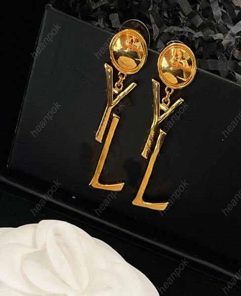 

fashion designer dangle earrings for women jewelry gold letter hoop earring womens stud earring party wedding ear studs pendants b1109619, Silver