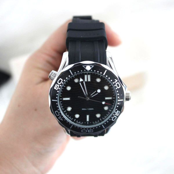 

montre de luxe designer watch mens watch movement machinery automatic hour hand mechanical rubber strap watch fashion multifunctional watche, Slivery;brown