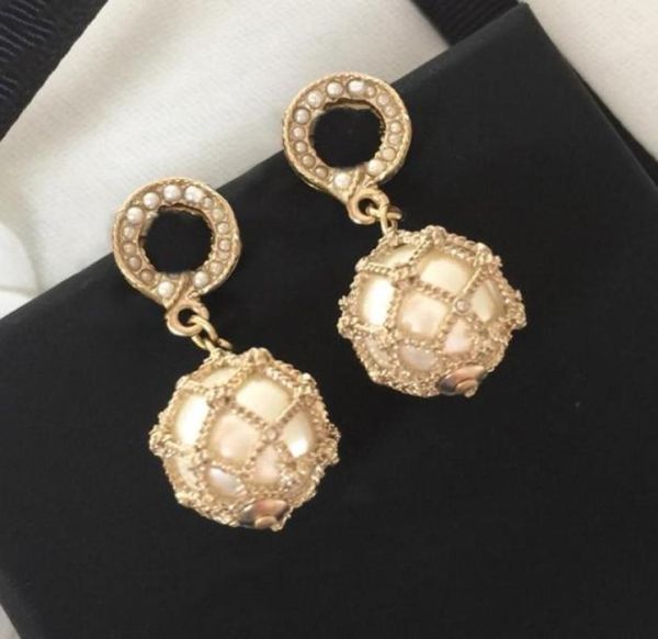 

l0c03 luxury designer earrings for women stud classic letter glass pearl mesh chain gift yamalang216036054722576, Golden;silver