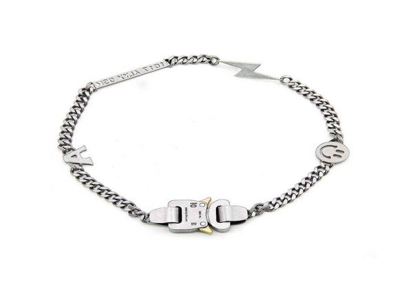 

1017 alyx 9sm lightning alyx hero chain necklace hip hop alyx street accessories pearl necklace 2111231977929, Silver