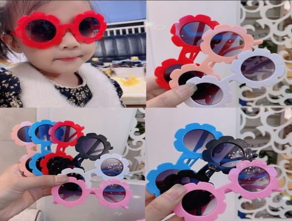 

fast ship sun flower round cute kids sunglasses uv400 for boy girls toddler lovely baby sun glasses children whole8946608, White;black