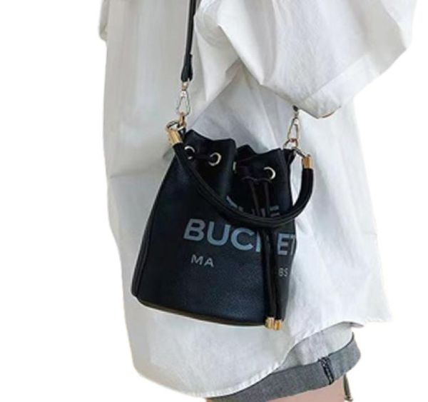 

marc bucket bags fashion new style womens mens the tote buckets satchel crossbody super handbags luxury pull closure drawstring wi4039281