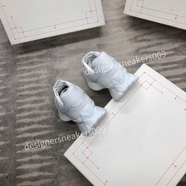 

2023 r woman shoe leather lace up men fashion platform oversized sneakers white black mens womens velvet suede casual shoes size35-45 hl2270