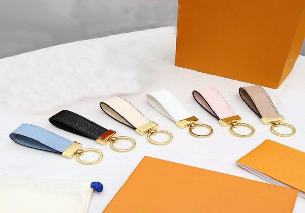 

2021 maxi dragonne key chain buckle lovers car keychain handmade leather designers keychains men women bag pendant accessories 15 6369965, Silver