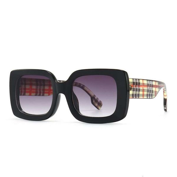

square scottish pattern modern sunglasses, White;black
