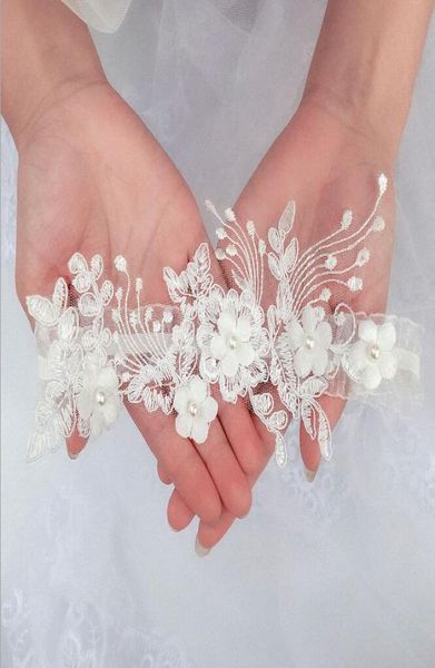 

cross border europe and the united states bride silk garter elegant white pearl flowers garter2146532, Silver