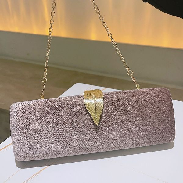 

Womens shoulder bags 3 colors niche design horizontal alloy hard box handbags ladies temperament velvet handbag personalized gold leaf women chain bag, Beige