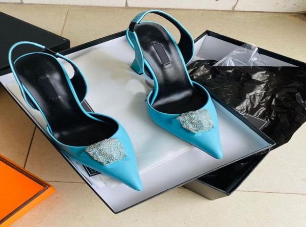 

2021 women039s square sandals metal chain buckle slipper summer lace up diamond design leather 5cm quality 3542 frame7076549, Black
