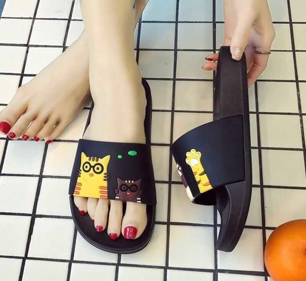 

new style slippers for summer 2020 indoor and home cooling slippers non slip korean version fashionable slippers male and female s7600954, Black