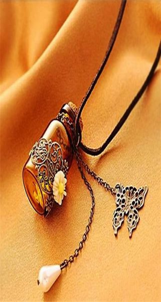 

glass bottle aromatherapy essential oil diffuser necklace locket pendant jewelry with 24quot chain and 3 washable ne577 859 q25625738, Silver