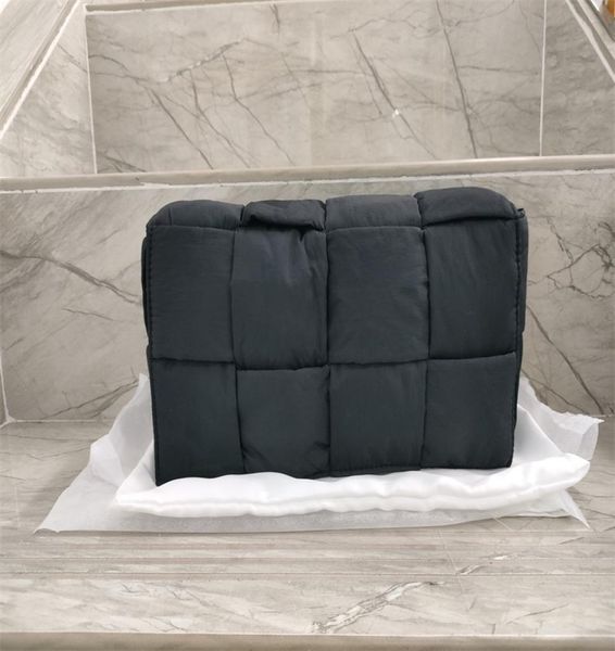 

dupe fashion designer women039s handbag big brand round body cute classic retro shoulder bag size 24 18cm8466769