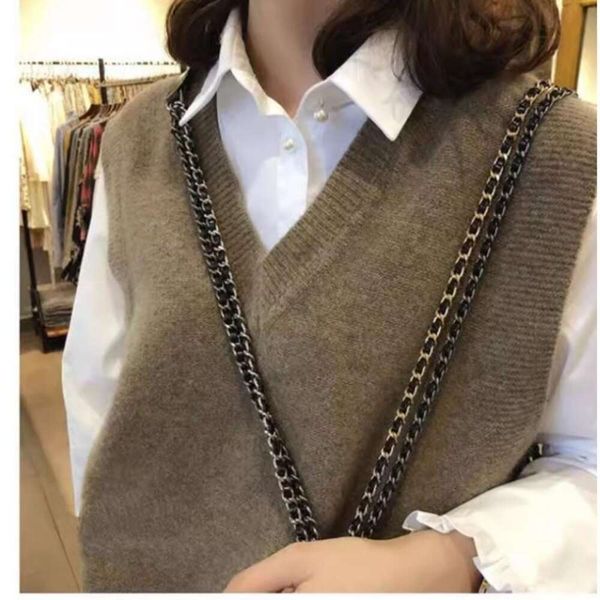 

vest coat spring and autumn sleeveless jacket knitted womens sweater v neck loose winter, Black;white