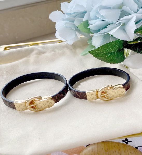 

europe america fashion men lady women print letter flower pattern design engrave v letter buckle metal leather bracelets bangle1453352, Black