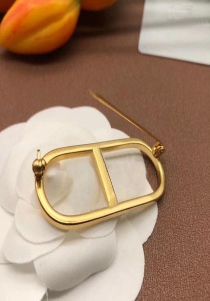 

luxury designer jewelryfamous fashion brand gold letter mens women accessorie sbrooch wedding party dress clothing or7748290, Gray