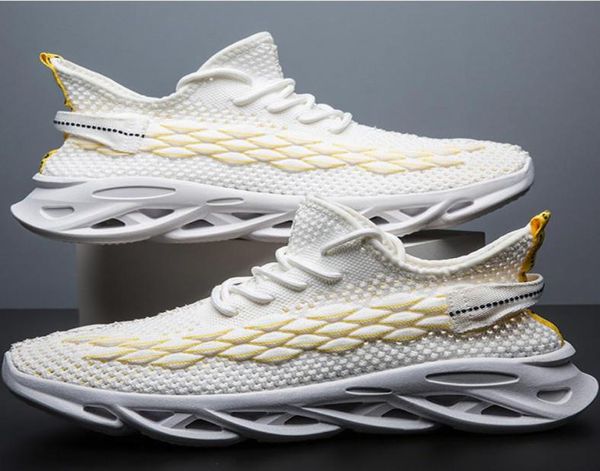 

2021 designer shoes sneaker technical knit comfortable men running trainers white rubble sole outdoor casual shoes3461501