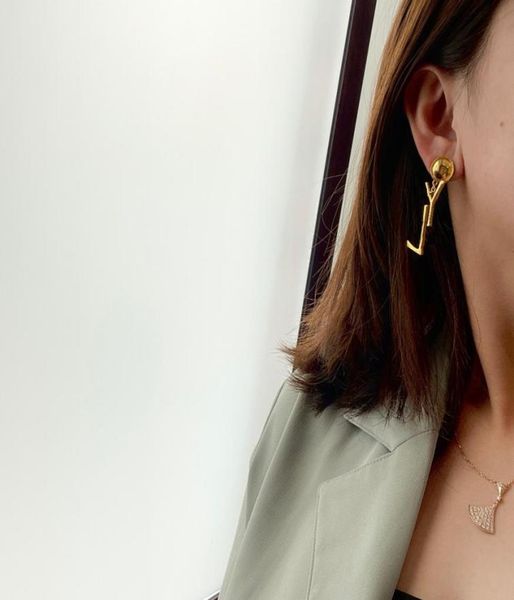 

2022 fashion designer earrings for women jewelry gold letter hoop earring womens designers stud earring party wedding ear studs pe7206232, Silver