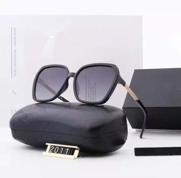 

classic round sunglasses brand design uv400 eyewear metal gold frame sun glasses men women mirror sunglasses polaroid2822086, White;black
