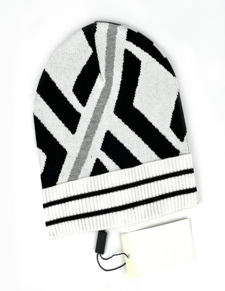 

winter caps hats women bonnet thicken beanies with real raccoon fur pompoms warm girl cap snapback beanie hat5171080, Blue;gray