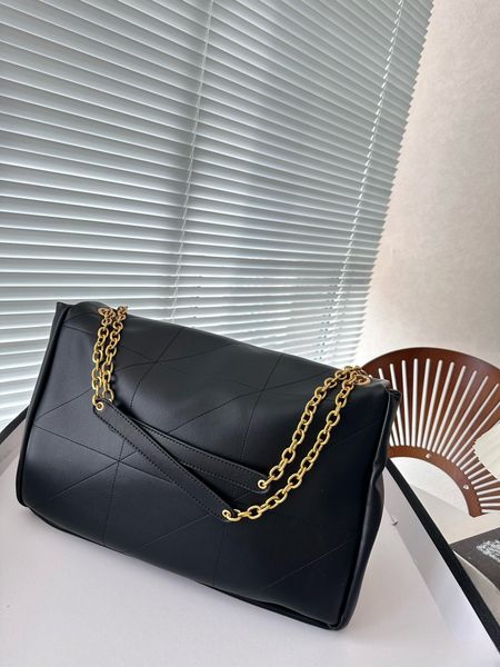 

tote bag, versatile and high-end, easy to carry and go out
