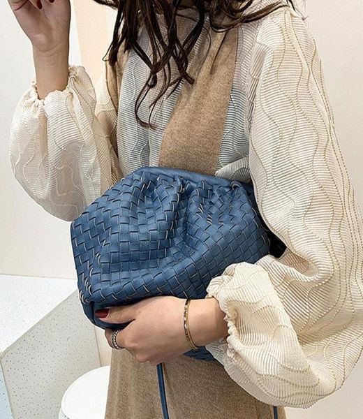 

weaving leather pouch handbag 2019 soft hand fashion clutch evening party purse women large ruched cloud bag q1208 m1my3597502
