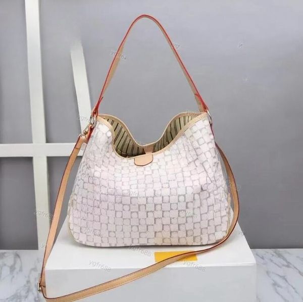

designer handbags the tote bags soft leather shopping bags classic shoulder bags large capacity mommy bags embossed tote luxury handbags ont